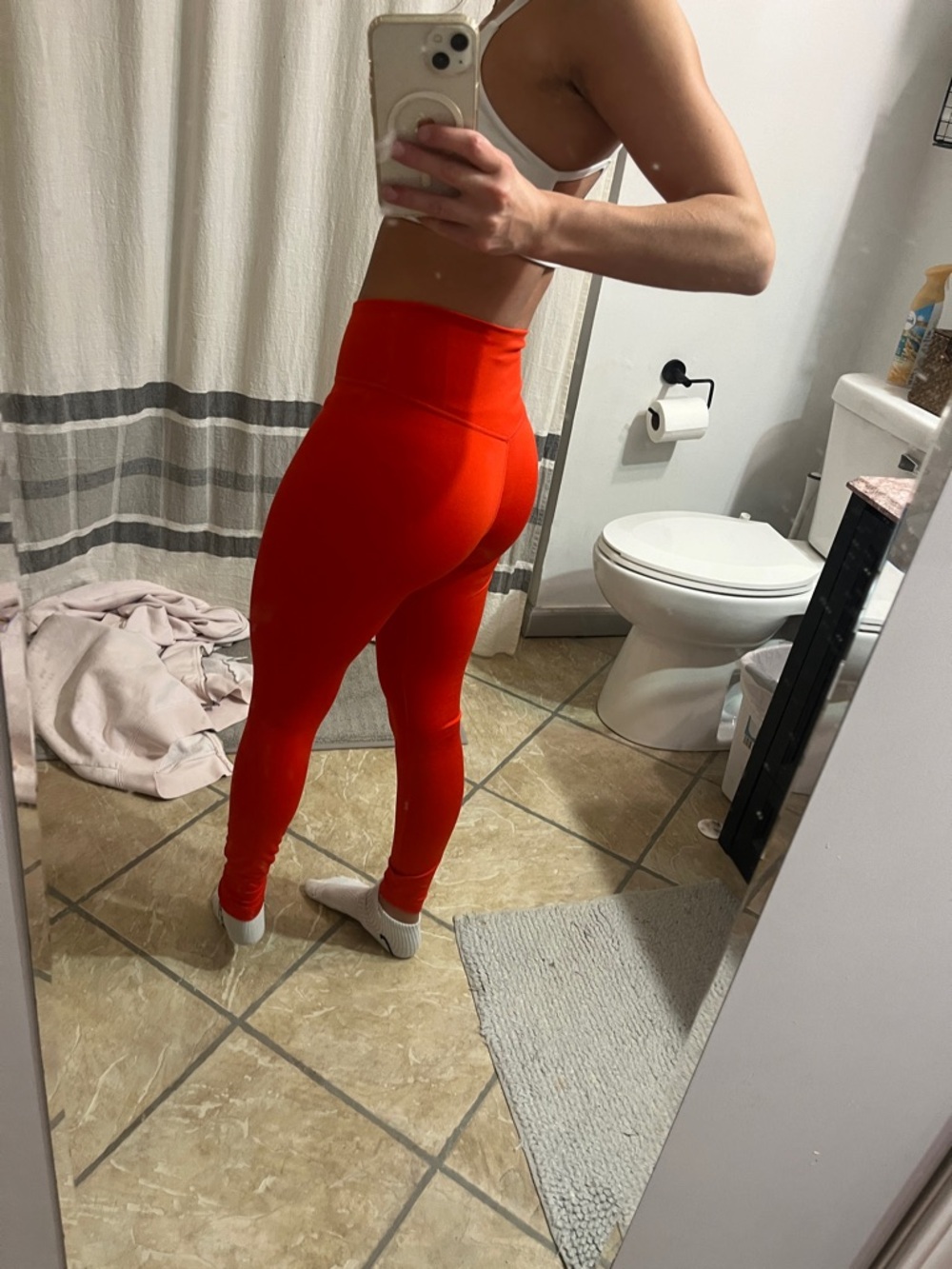 Nike Women's Bright Red High-Waist Leggings